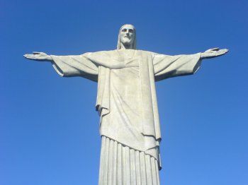 Статуя Иисуса Христа в Рио–де–Жанейро