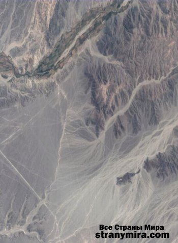 Таинственные линии в перуанской пустыне Наска