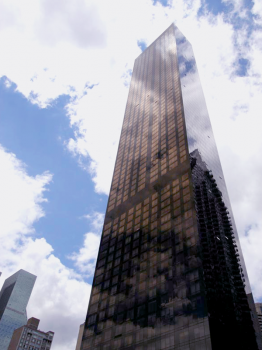 Прозрачный небоскреб в Нью–Йорке
